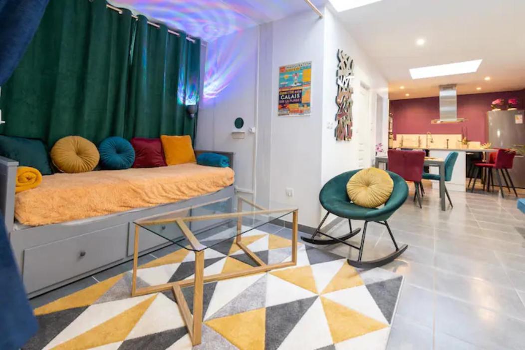 Casa Inca Calais - Appart Amazonas - Parking Free, Station Esterno foto